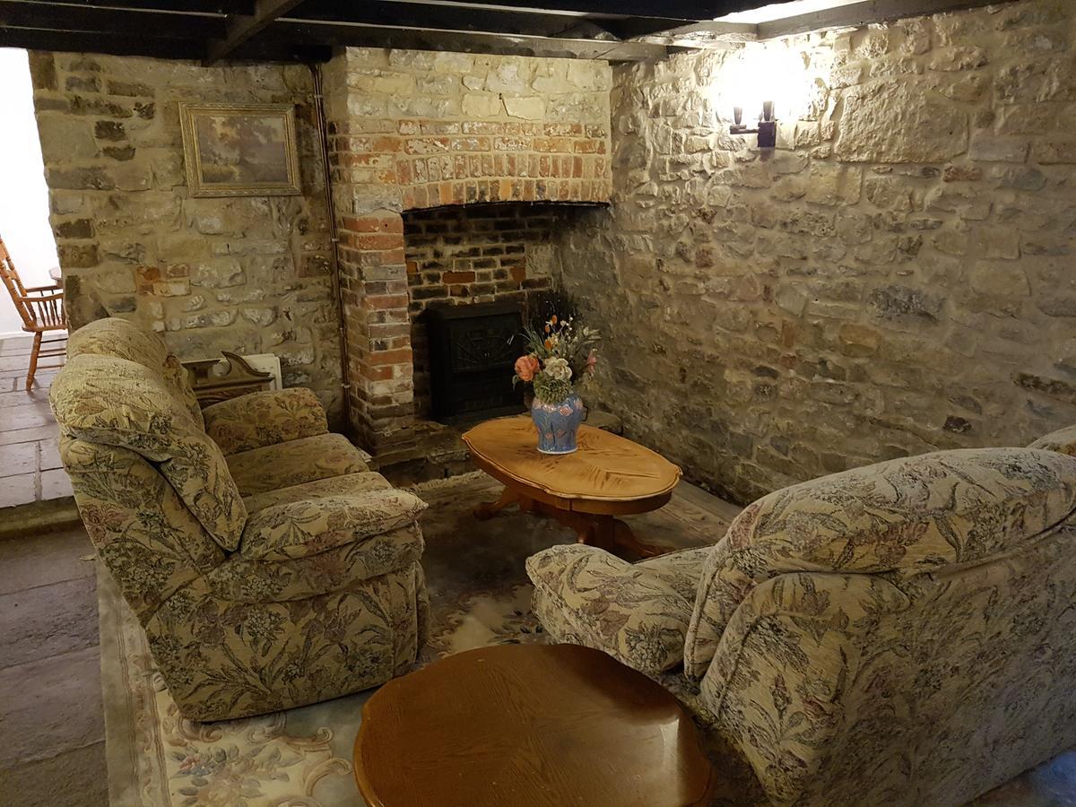 The Marston Inn Yeovil Exterior foto